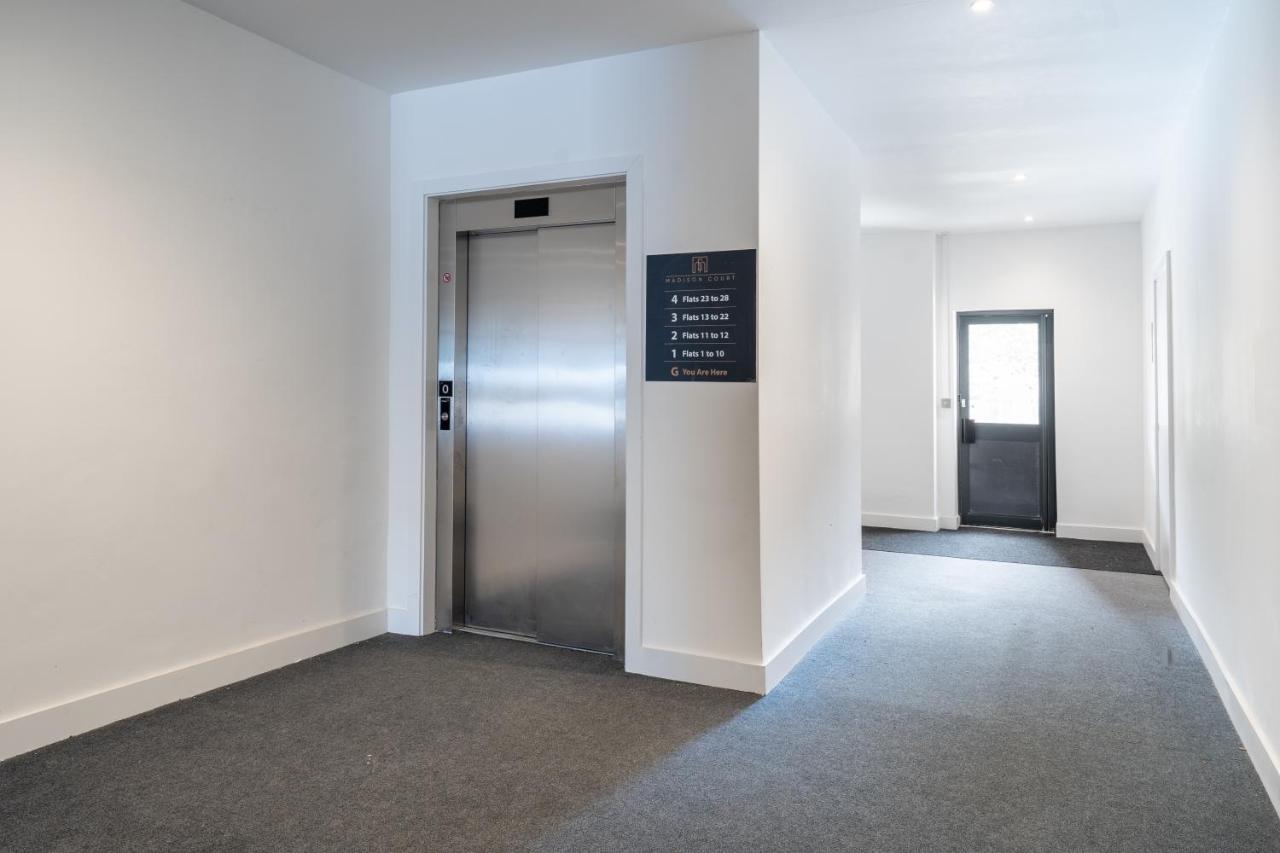Hemel Apartments- Zen Apartment *