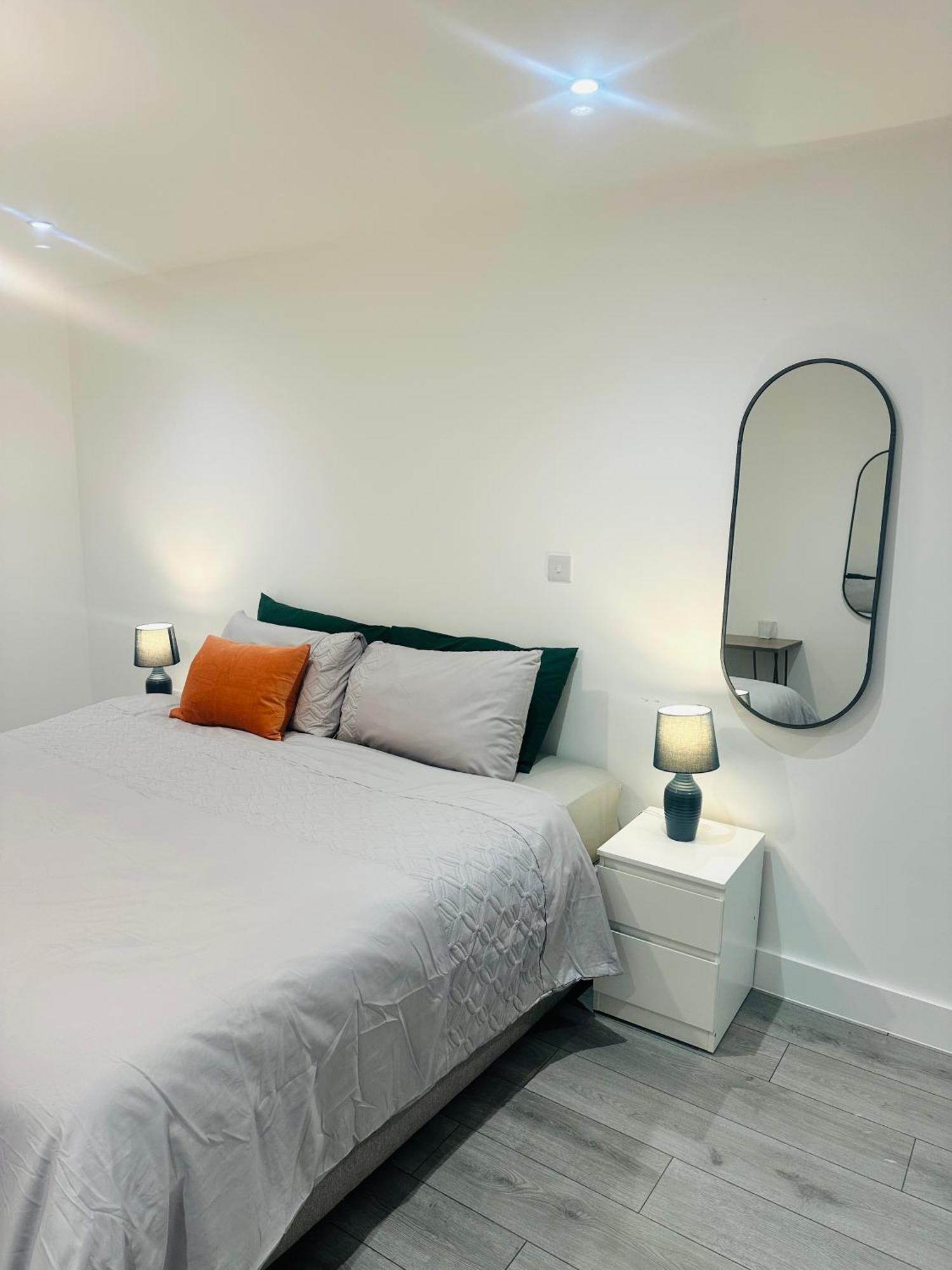 Hemel Apartments- Zen *